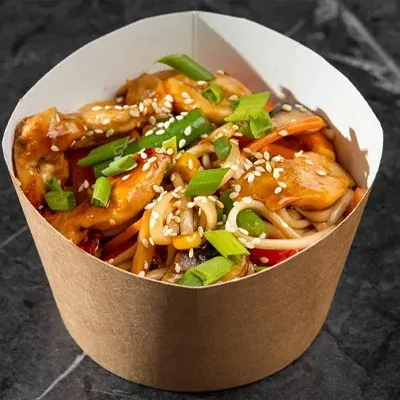 Лапша WOK с цыпленком